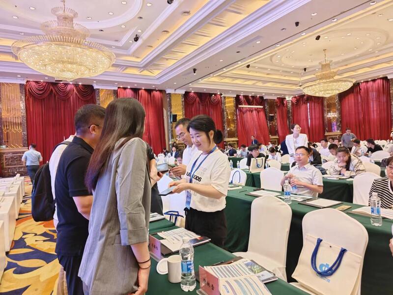 1715653723750065271.jpg 86ceefda6f6eb42f4fb7100466b8e24.jpg